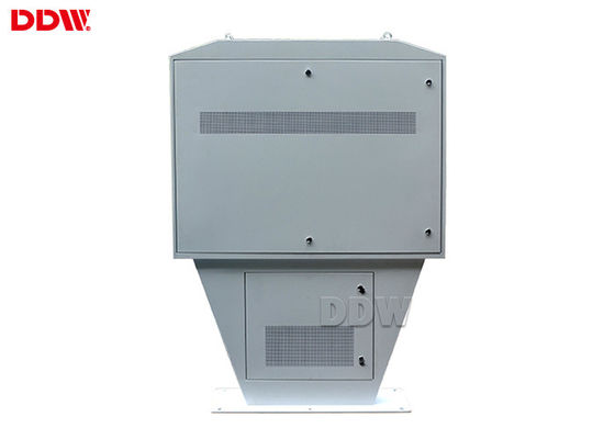 IP65 Waterproof Outdoor Digital Signage Kiosk 60 Inch 2500 Nits Untuk Iklan