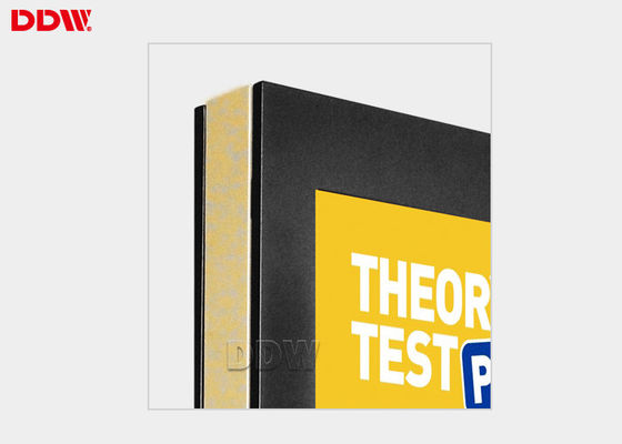 65 Inci layar besar LCD Digital Signage Totem, tampilan signage elektronik